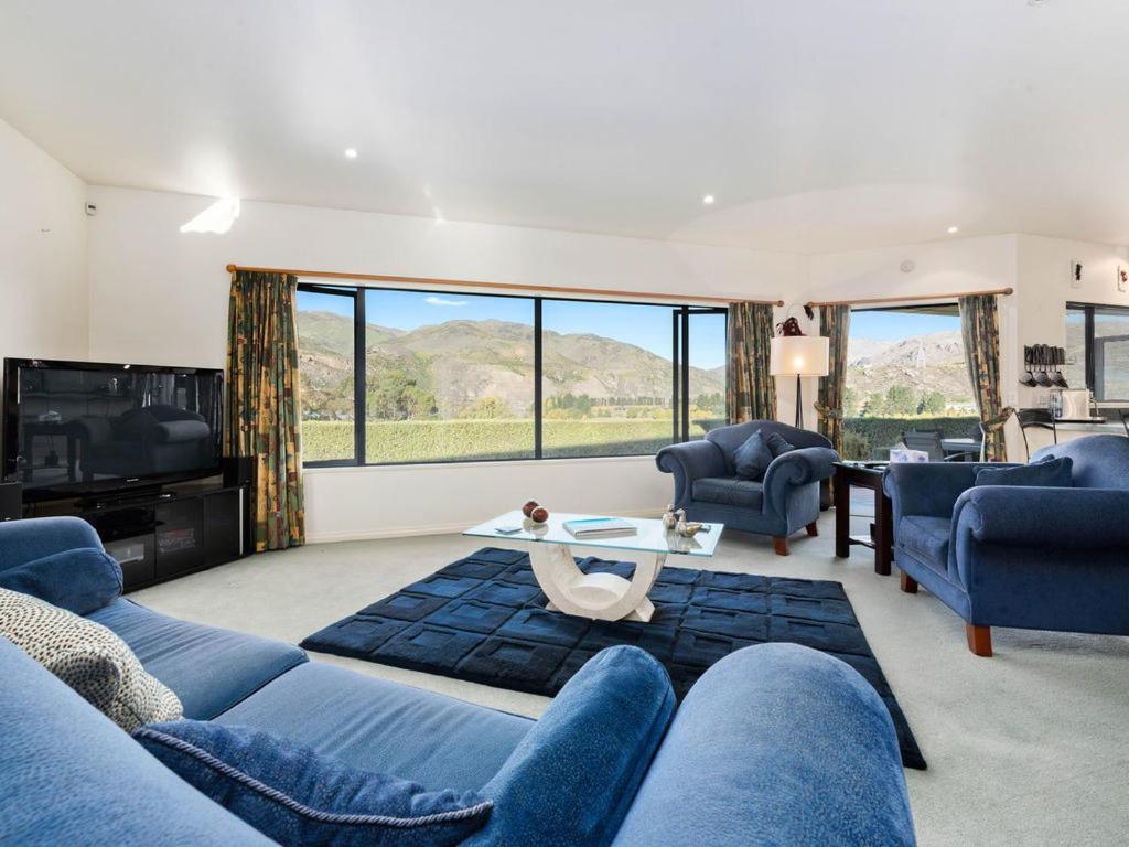 Kawarau Bay View - Cromwell Holiday Home Exterior photo