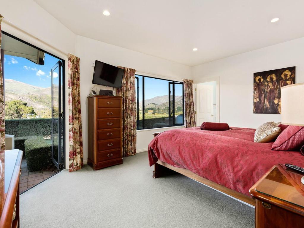 Kawarau Bay View - Cromwell Holiday Home Exterior photo